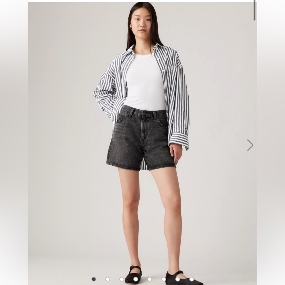 Levi’s High Rise Baggy Shorts, 26